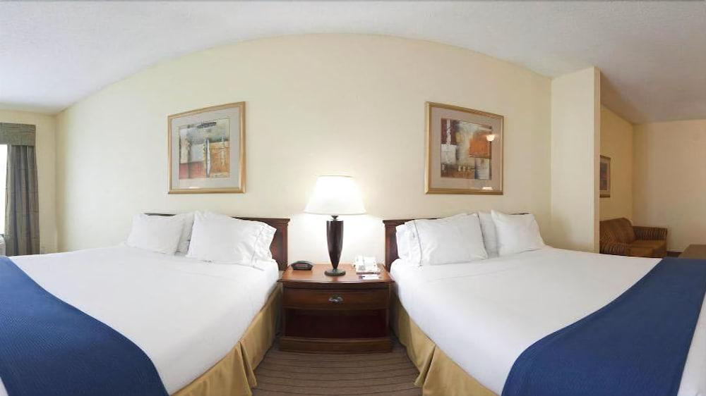 Holiday Inn Express & Suites - Enterprise, An Ihg Hotel Exterior photo