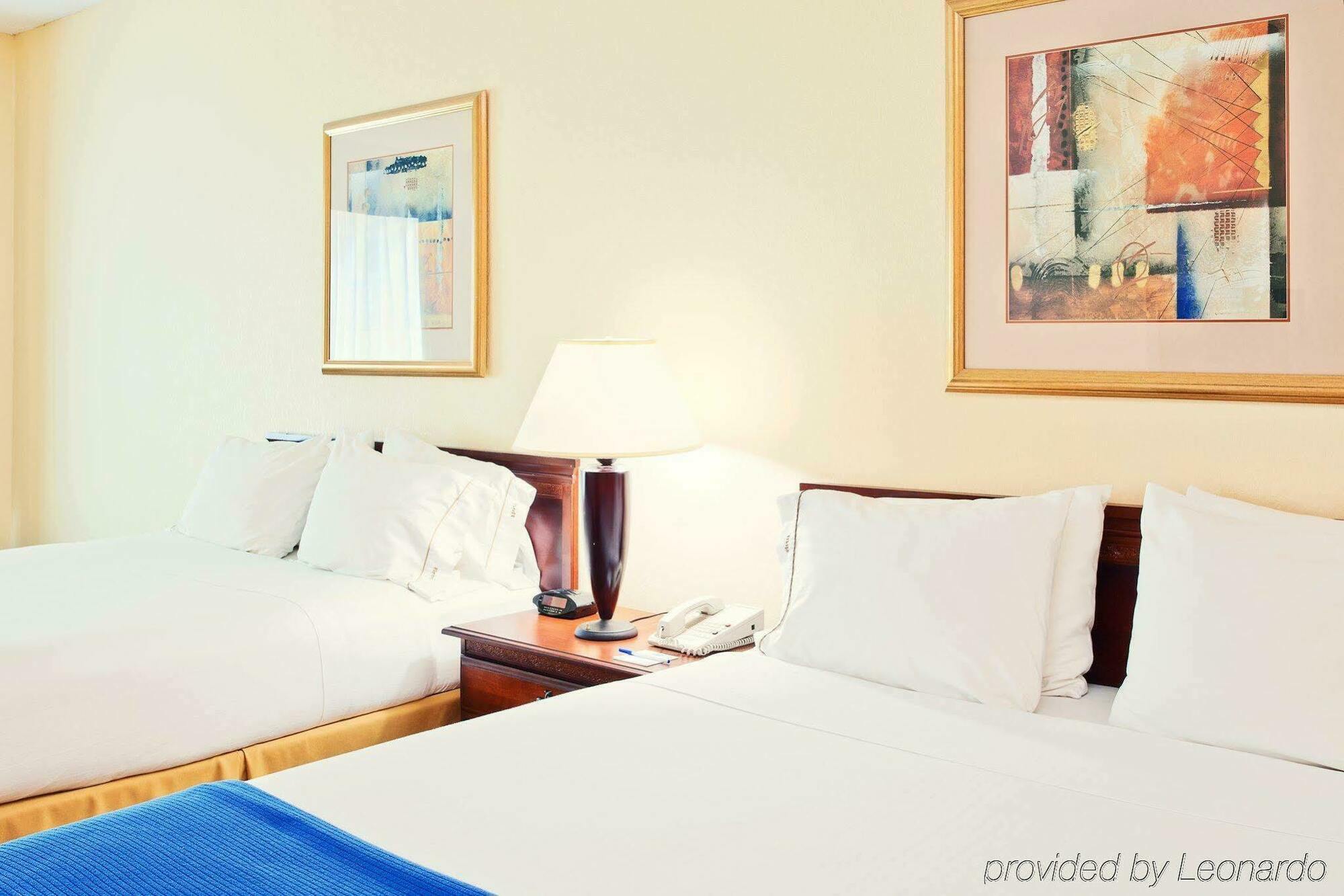 Holiday Inn Express & Suites - Enterprise, An Ihg Hotel Room photo